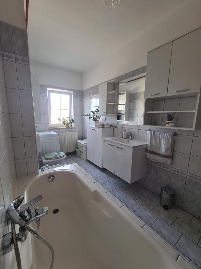 Apartmani Emily PUY 외부 사진